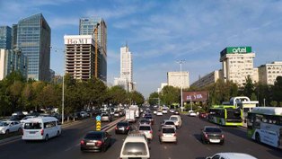 Сколько населения приходится в Узбекистане на 1 кв. км. земли?