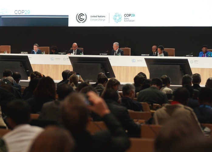COP29 согласовала троекратный рост климатического финансирования для развивающихся стран