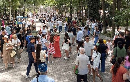 Сабантуй с участием многих тысяч ташкентцев