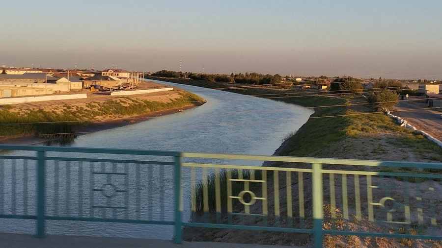 Мониторинг динамики изменения площади водной поверхности и ветландов Аральского моря и Приаралья